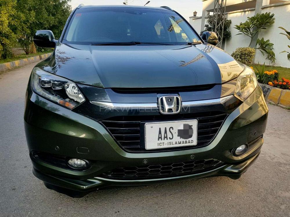 Honda Vezel 2015 for Sale in Rawalpindi Image-1