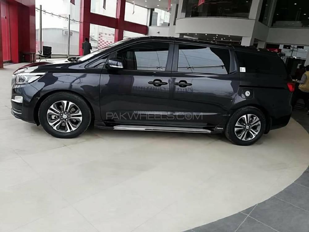 کِیا کارنیول 2019 for Sale in لاہور کِیا کارنیول 2019 for Sale in لاہور Image-9
