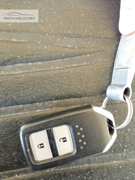 Honda Fit 2014 for Sale in Islamabad Honda Fit 2014 for Sale in Islamabad Image-6