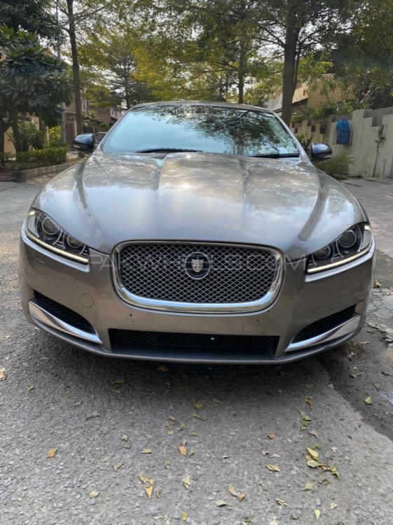Jaguar XF 2009 for Sale in Islamabad Image-1