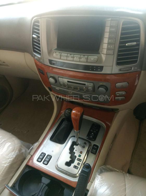 ٹویوٹا لینڈ کروزر 2003 for Sale in گجرانوالہ ٹویوٹا لینڈ کروزر 2003 for Sale in گجرانوالہ Image-13