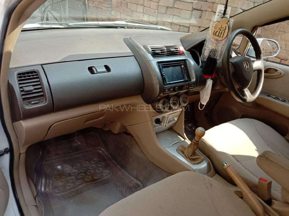 ہونڈا سٹی 2006 for Sale in اوکاڑہ ہونڈا سٹی 2006 for Sale in اوکاڑہ Image-5