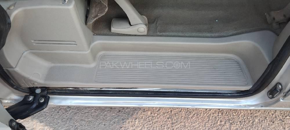 سوزوکی ایوری ویگن 2006 for Sale in پشاور سوزوکی ایوری ویگن 2006 for Sale in پشاور Image-17