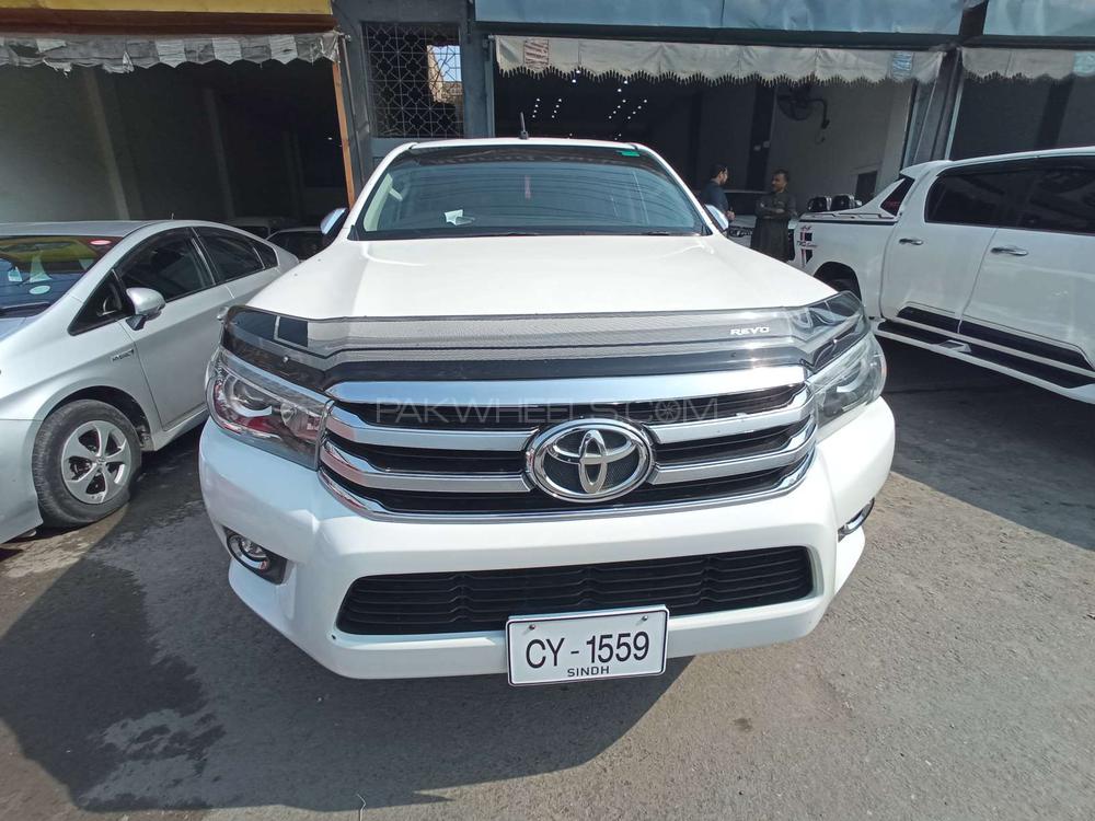 Toyota Hilux 2018 for Sale in Multan Toyota Hilux 2018 for Sale in Multan Image-2