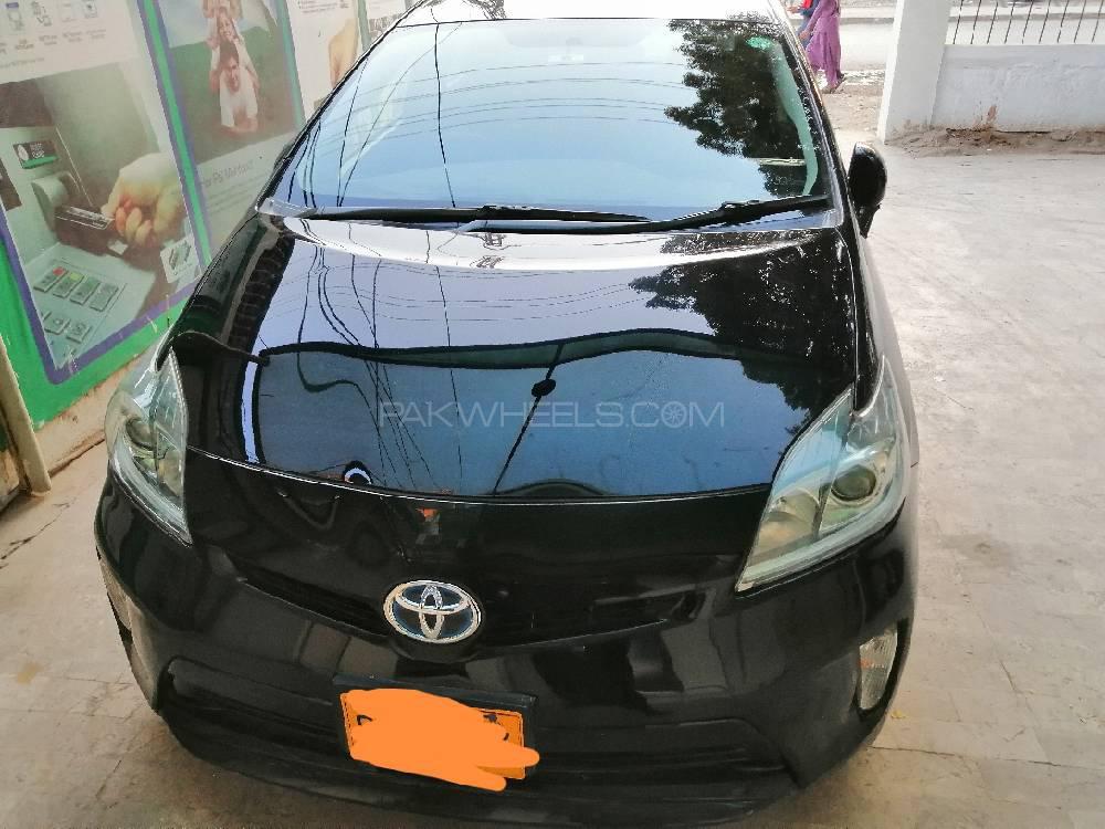 Toyota Prius 2014 for Sale in Hyderabad Image-1