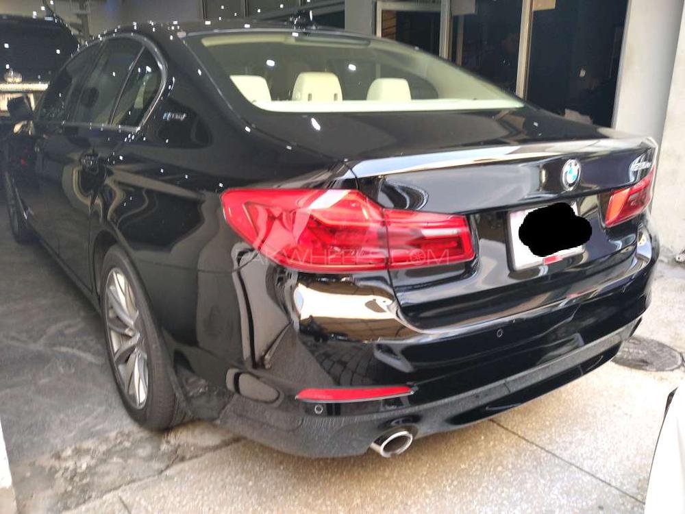 BMW 5 Series 2017 for Sale in Lahore BMW 5 Series 2017 for Sale in Lahore Image-5