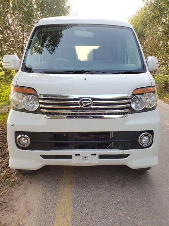 Daihatsu Atrai Wagon 2015 for Sale in Sialkot Image-1