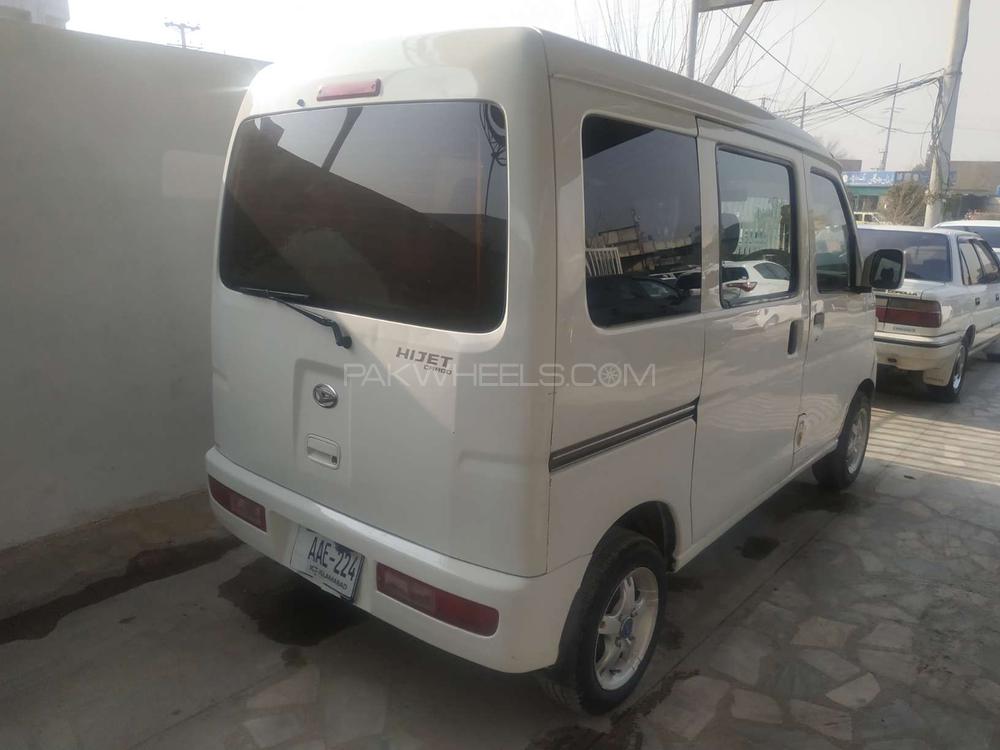 ڈائیہاتسو ہائی جیٹ 2011 for Sale in پشاور ڈائیہاتسو ہائی جیٹ 2011 for Sale in پشاور Image-3