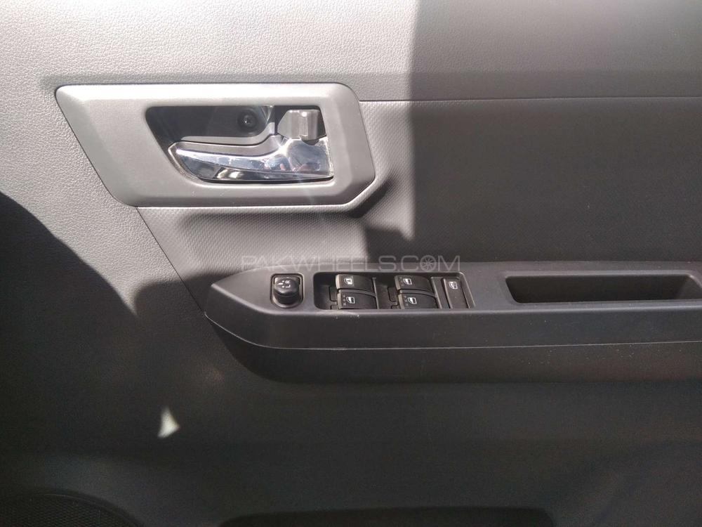 Daihatsu Mira 2017 for Sale in Karachi Daihatsu Mira 2017 for Sale in Karachi Image-6