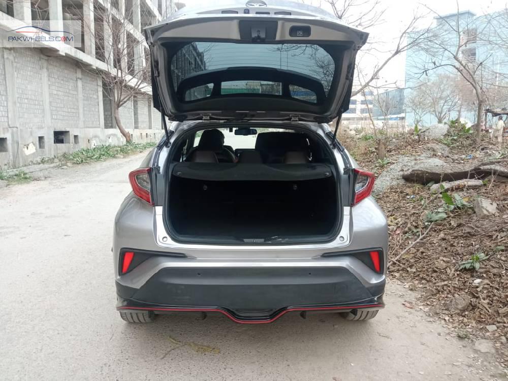 ٹویوٹا سی-ایچ آر 2018 for Sale in اسلام آباد ٹویوٹا سی-ایچ آر 2018 for Sale in اسلام آباد Image-6