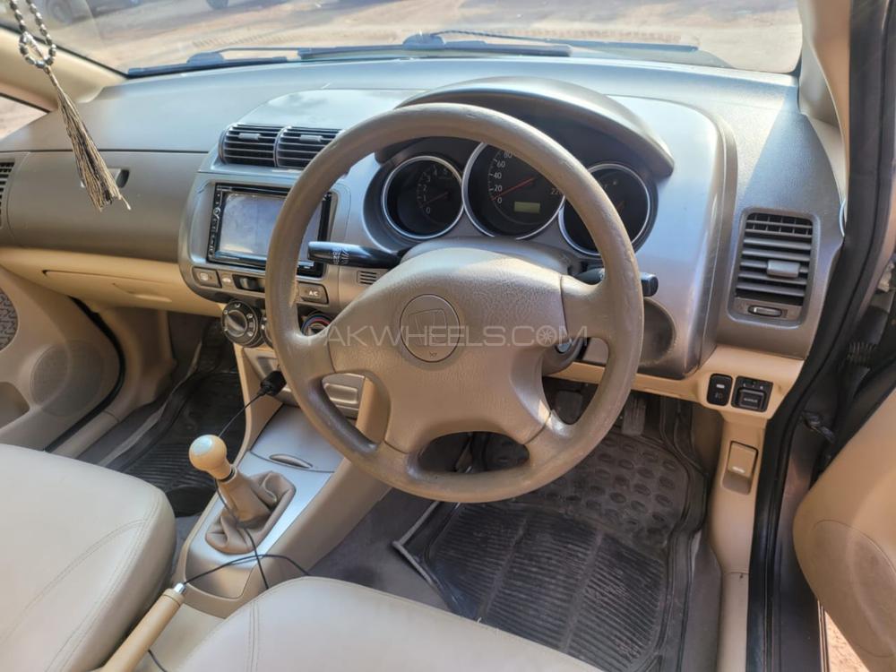 Honda City 2004 for Sale in Lahore Honda City 2004 for Sale in Lahore Image-9