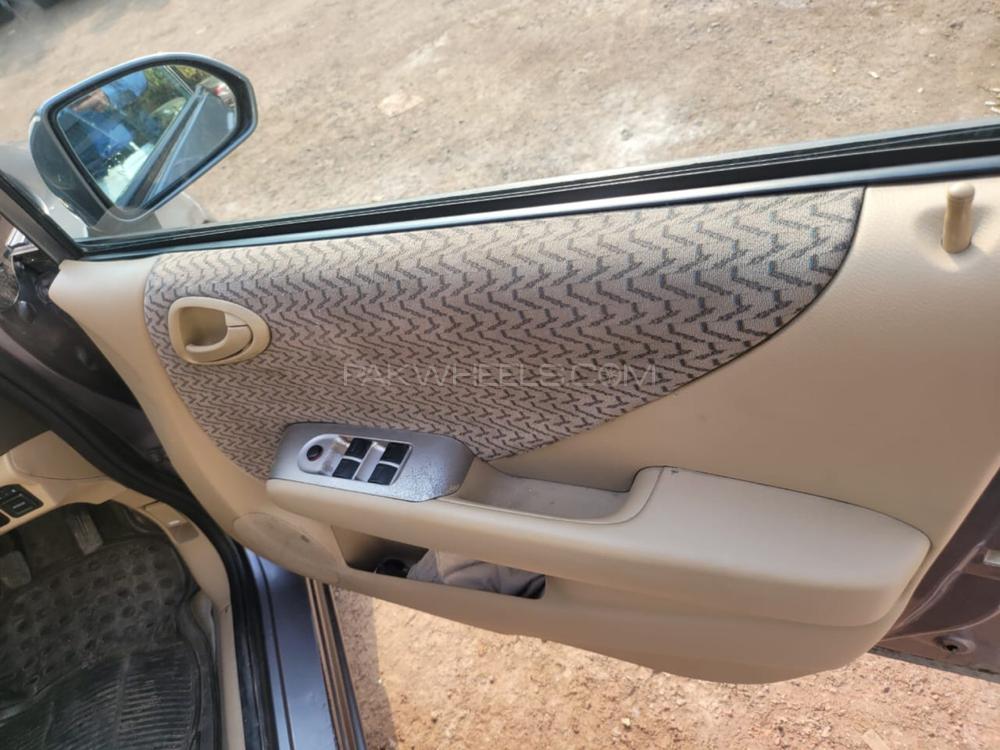 Honda City 2004 for Sale in Lahore Honda City 2004 for Sale in Lahore Image-11