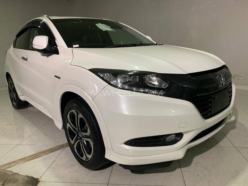 Honda Vezel Hybrid Z 2020 for sale in Islamabad | PakWheels