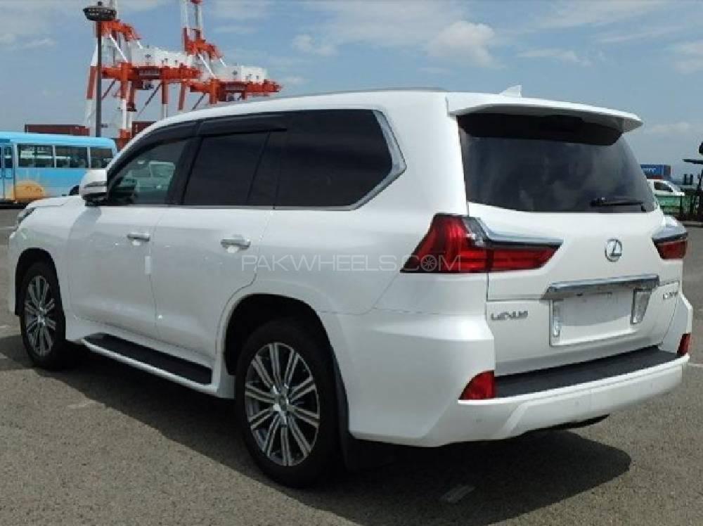لیکزس ایل ایکس سیریز 2015 for Sale in اسلام آباد لیکزس ایل ایکس سیریز 2015 for Sale in اسلام آباد Image-3