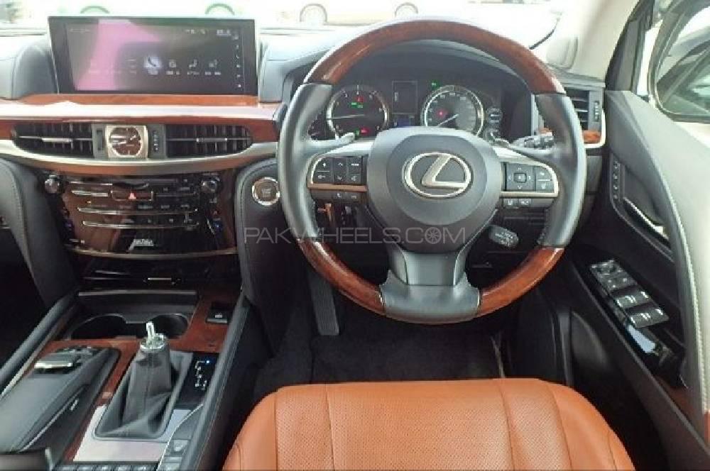 لیکزس ایل ایکس سیریز 2015 for Sale in اسلام آباد لیکزس ایل ایکس سیریز 2015 for Sale in اسلام آباد Image-4