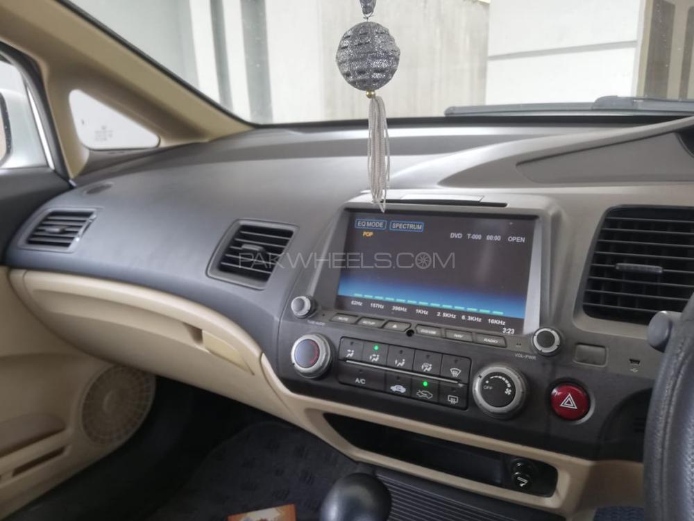 Honda Civic 2011 for Sale in Mansehra Honda Civic 2011 for Sale in Mansehra Image-4