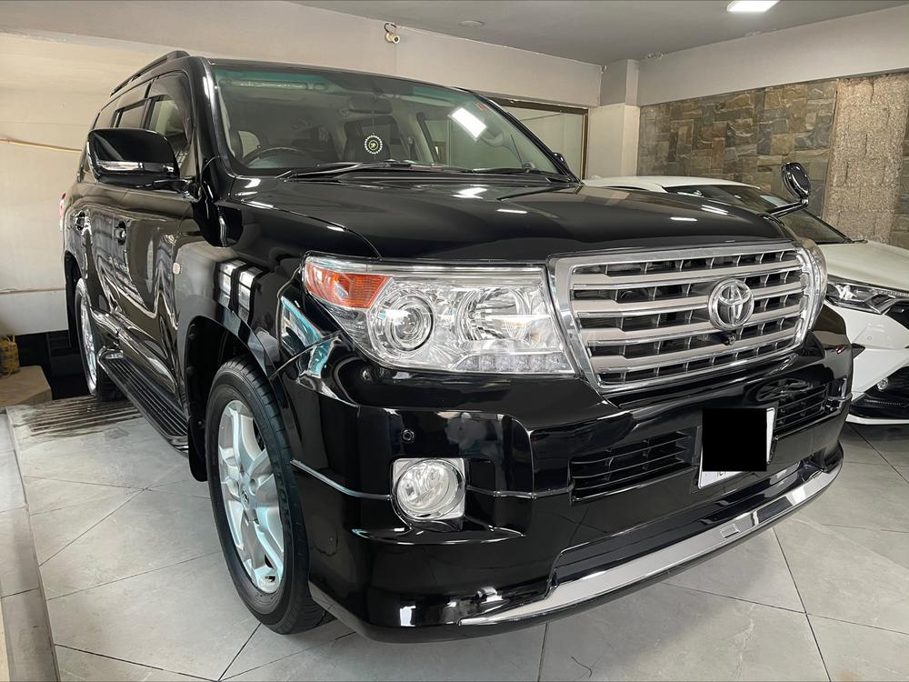 ٹویوٹا لینڈ کروزر 2011 for Sale in اسلام آباد ٹویوٹا لینڈ کروزر 2011 for Sale in اسلام آباد Image-3