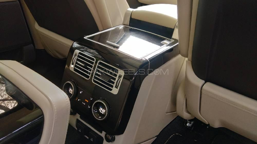 Range Rover Autobiography 2018 for Sale in Islamabad Range Rover Autobiography 2018 for Sale in Islamabad Image-20