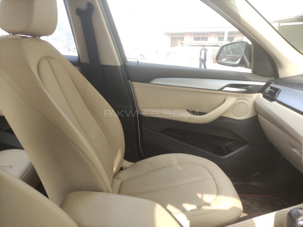 بی ایم ڈبلیو ایکس 1 2017 for Sale in لاہور بی ایم ڈبلیو ایکس 1 2017 for Sale in لاہور Image-7