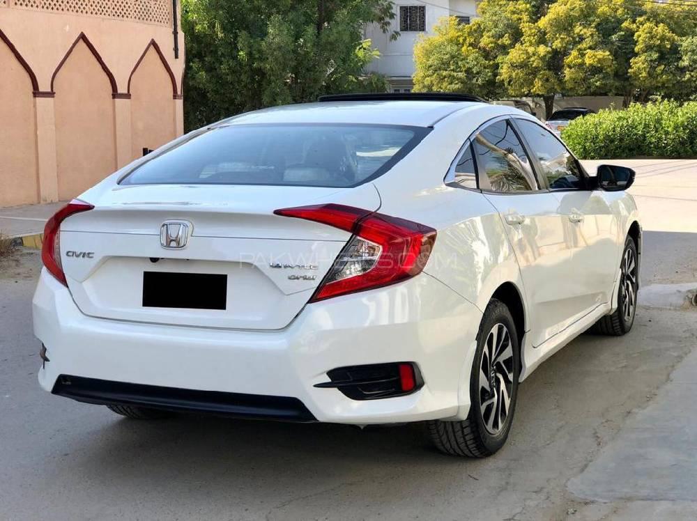 Honda Civic 2018 for Sale in Karachi Honda Civic 2018 for Sale in Karachi Image-6