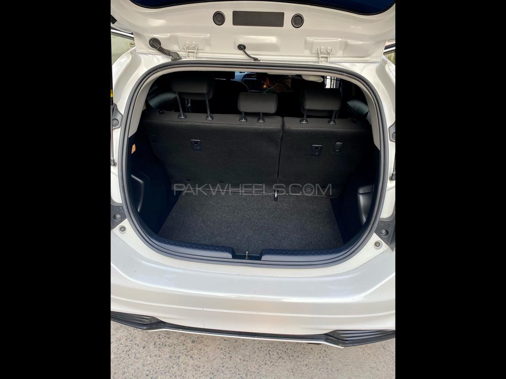Toyota Aqua 2017 for Sale in Faisalabad Toyota Aqua 2017 for Sale in Faisalabad Image-10