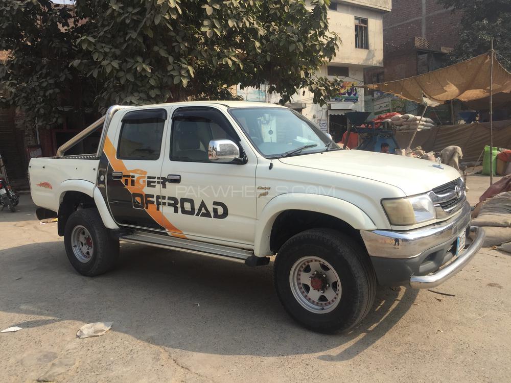 Toyota Hilux 2002 for Sale in Sialkot Toyota Hilux 2002 for Sale in Sialkot Image-5