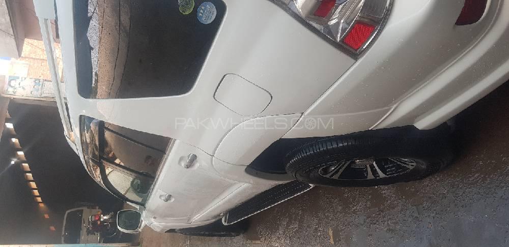 ٹویوٹا سرف 2004 for Sale in گجرانوالہ ٹویوٹا سرف 2004 for Sale in گجرانوالہ Image-15