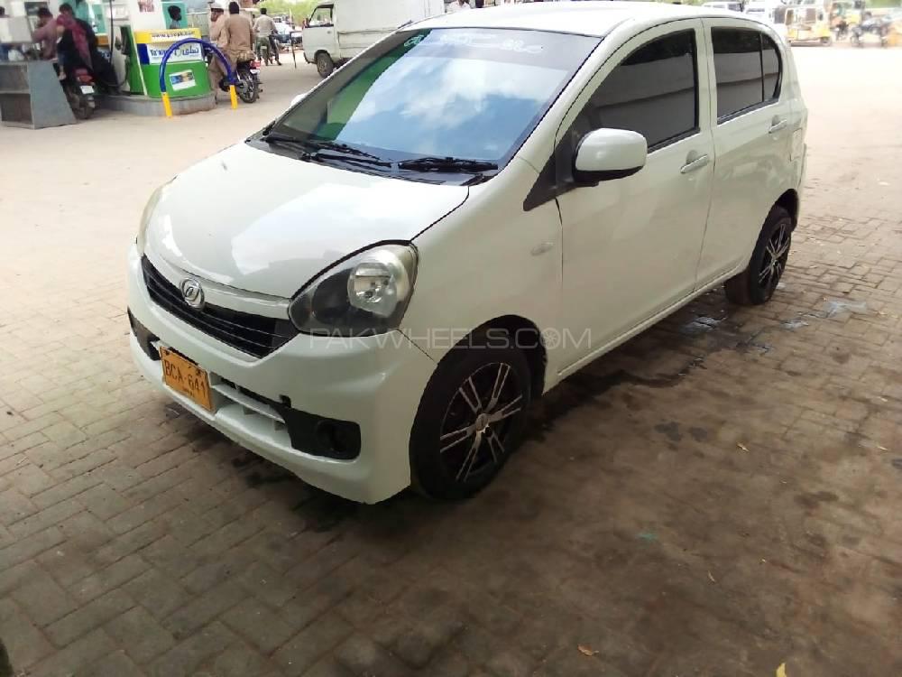 Daihatsu mira 2014