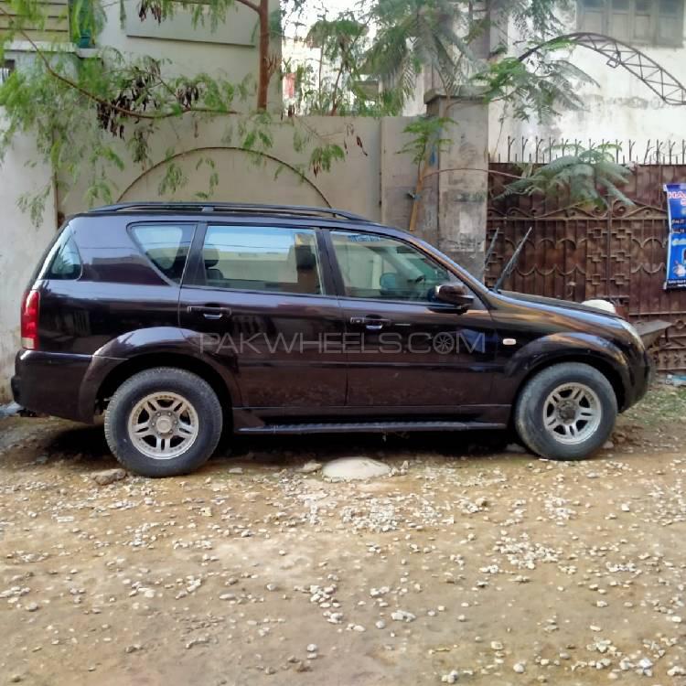 SsangYong Rexton 2006 for Sale in Karachi Image-1
