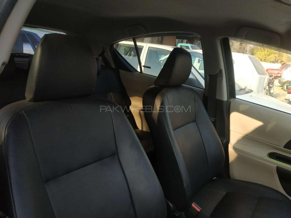 Toyota Aqua 2013 for Sale in Islamabad Toyota Aqua 2013 for Sale in Islamabad Image-7