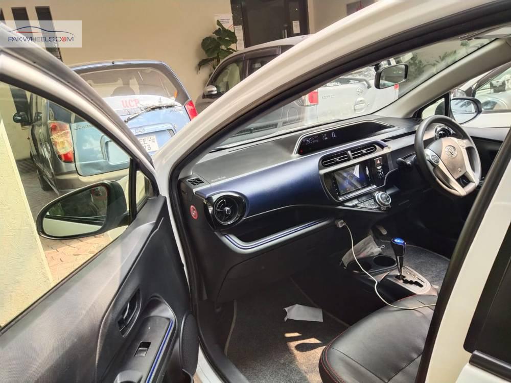 ٹویوٹا اکوا 2015 for Sale in لاہور ٹویوٹا اکوا 2015 for Sale in لاہور Image-15