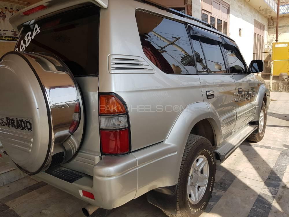 Toyota Prado 2002 for Sale in Multan Toyota Prado 2002 for Sale in Multan Image-4
