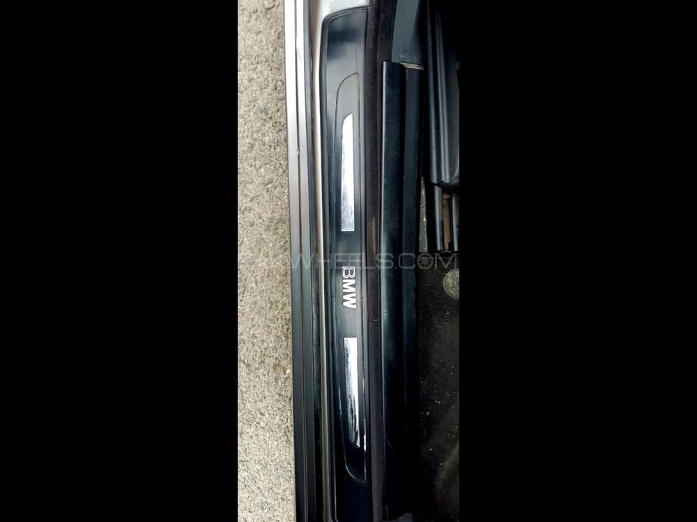 BMW 7 Series 2004 for Sale in Lahore BMW 7 Series 2004 for Sale in Lahore Image-18