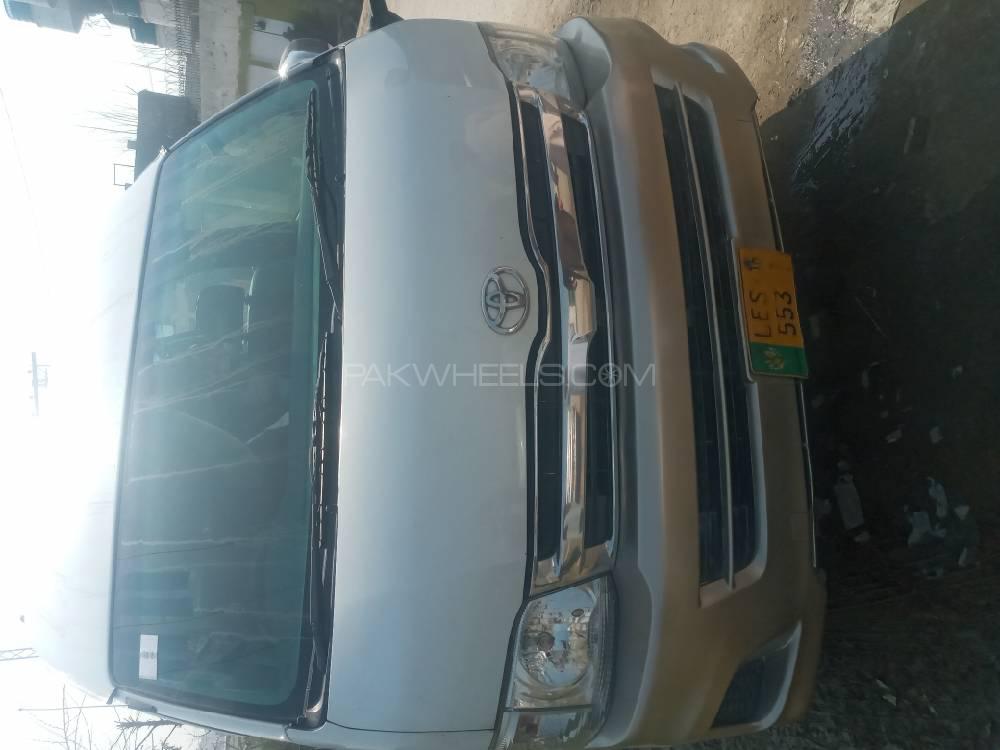 Toyota Hiace 2012 for Sale in Peshawar Image-1