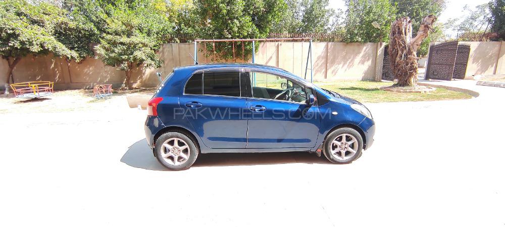 Toyota Vitz 2006 for Sale in Karachi Image-1