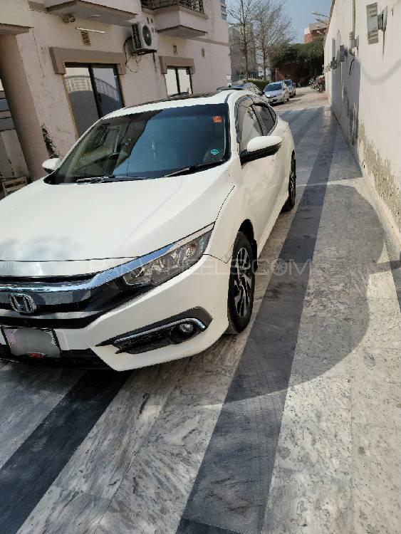 Honda Civic 2018 for Sale in Sahiwal Honda Civic 2018 for Sale in Sahiwal Image-5