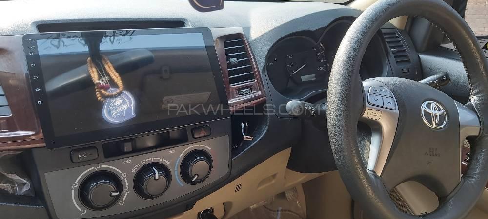 Toyota Hilux 2014 for Sale in Peshawar Toyota Hilux 2014 for Sale in Peshawar Image-15
