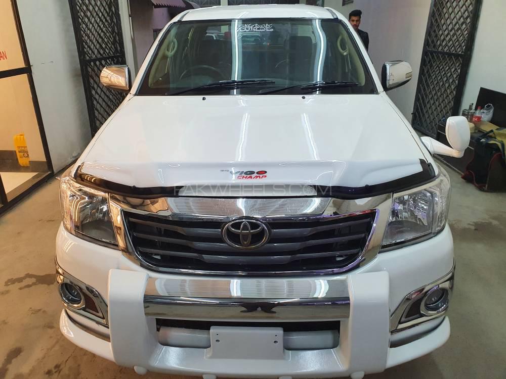 Toyota Hilux 2016 for Sale in Multan Toyota Hilux 2016 for Sale in Multan Image-2