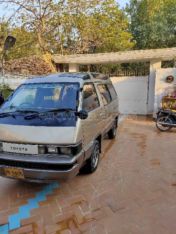 Toyota Town Ace 1987 for Sale in Karachi Image-1
