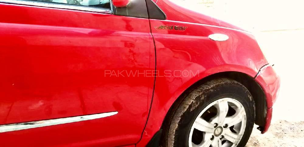 Toyota Vitz 2001 for Sale in Peshawar Toyota Vitz 2001 for Sale in Peshawar Image-8