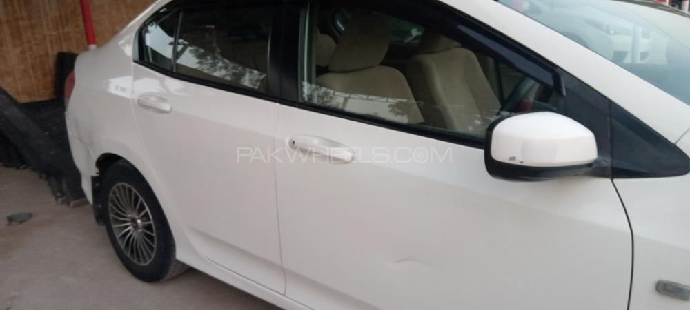 Honda City 2014 for Sale in Jhelum Honda City 2014 for Sale in Jhelum Image-4