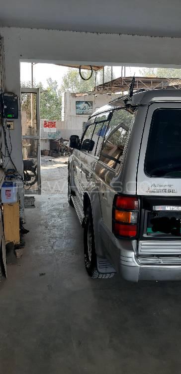 Mitsubishi Pajero 1993 for Sale in Rahim Yar Khan Mitsubishi Pajero 1993 for Sale in Rahim Yar Khan Image-2