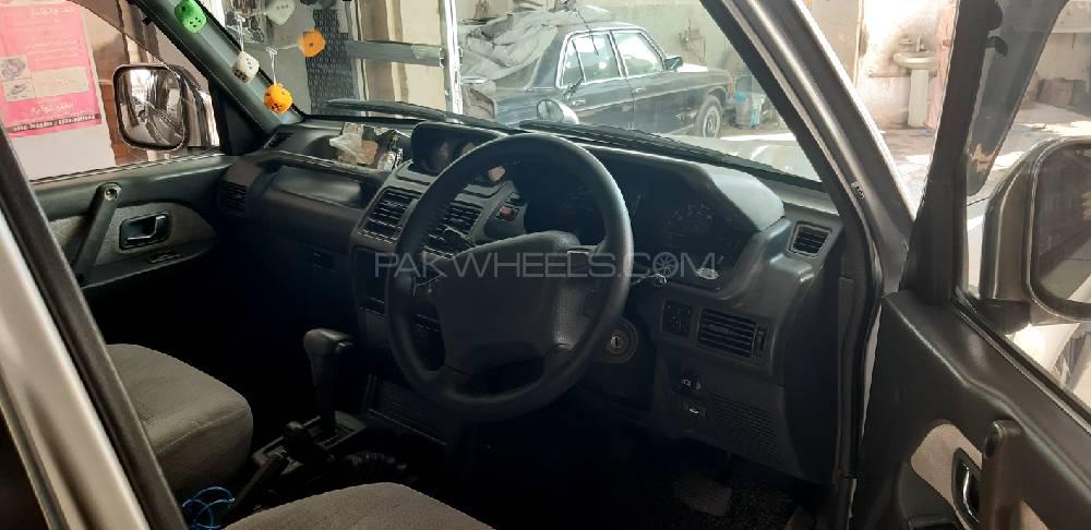 Mitsubishi Pajero 1993 for Sale in Rahim Yar Khan Mitsubishi Pajero 1993 for Sale in Rahim Yar Khan Image-12