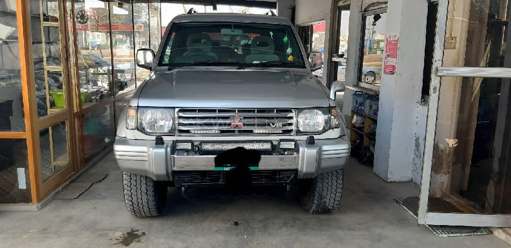Mitsubishi Pajero 1993 for Sale in Rahim Yar Khan Image-1