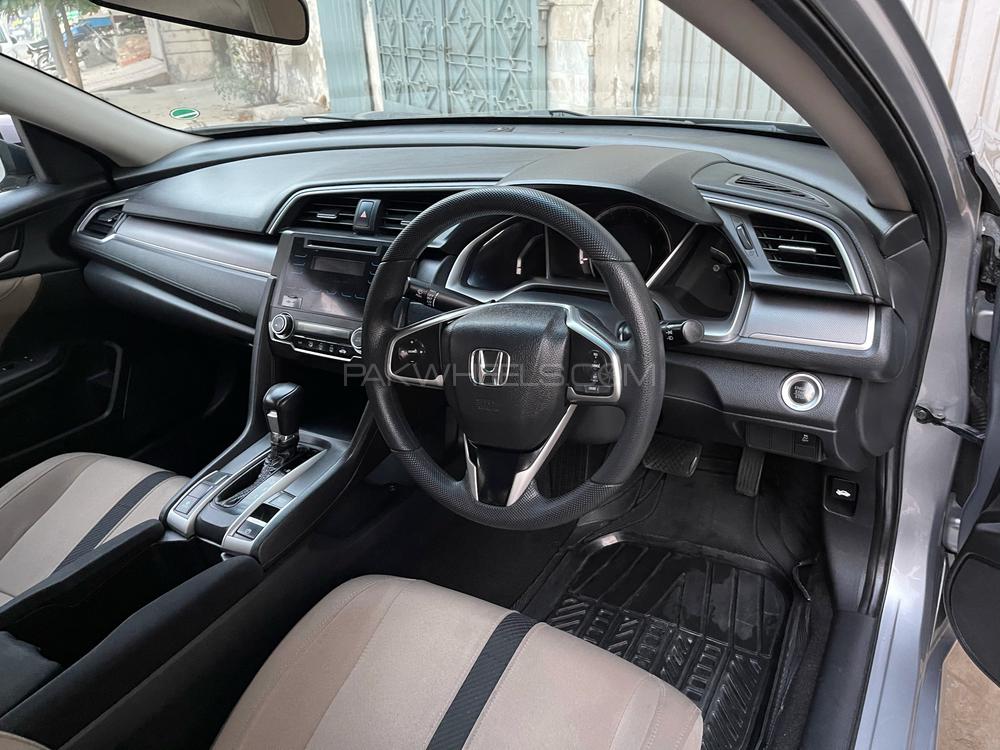 Honda Civic 2017 for Sale in Faisalabad Image-1