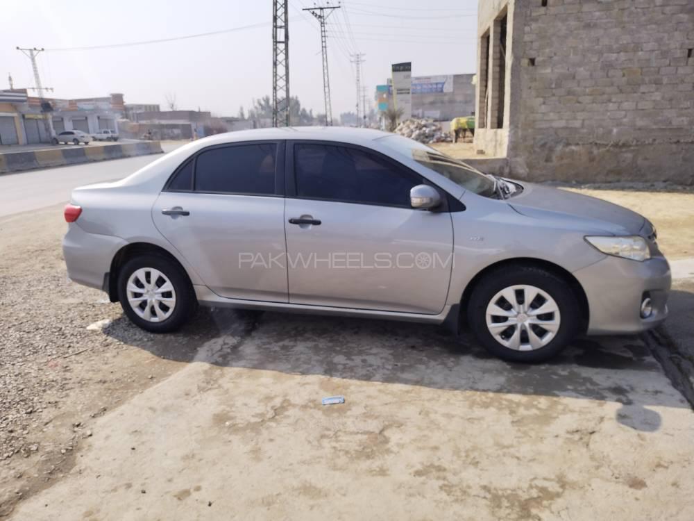 Toyota Corolla 2013 for Sale in Attock Toyota Corolla 2013 for Sale in Attock Image-2