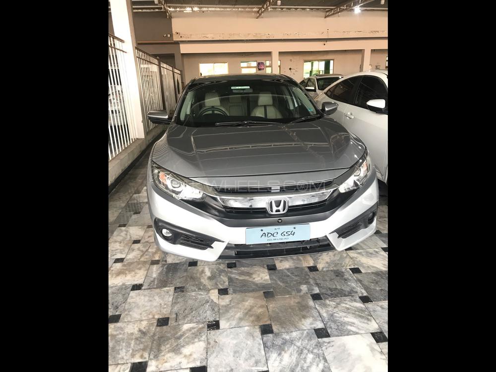 Honda Civic 2017 for Sale in Peshawar Image-1