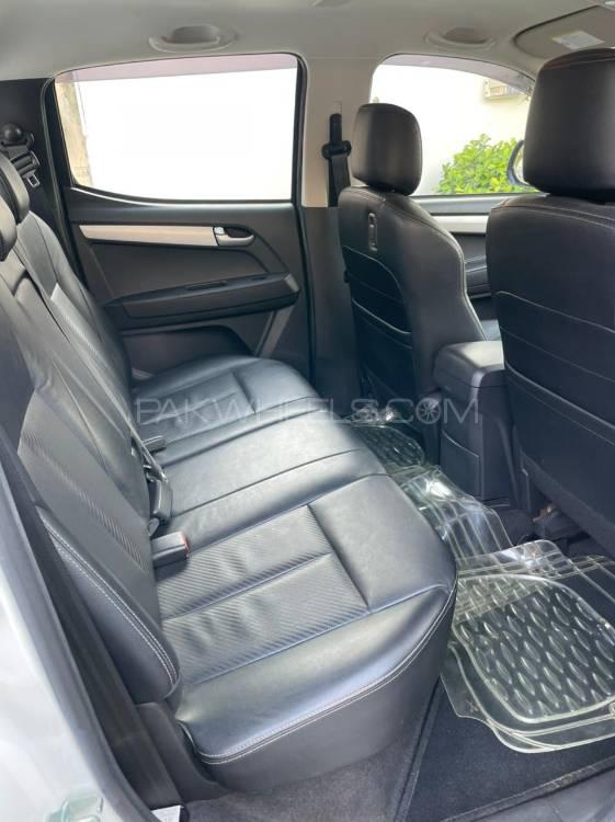 Isuzu D-Max 2019 for Sale in Karachi Isuzu D-Max 2019 for Sale in Karachi Image-5