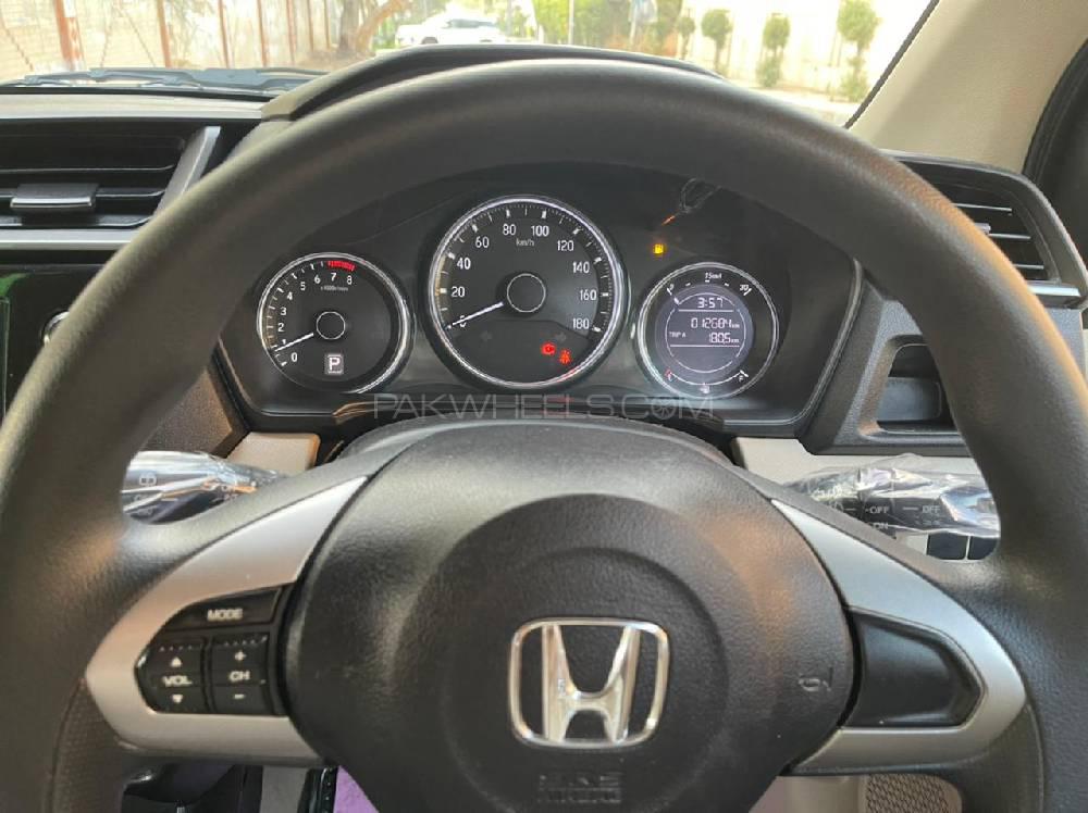 Honda BR-V 2020 for Sale in Karachi Honda BR-V 2020 for Sale in Karachi Image-10