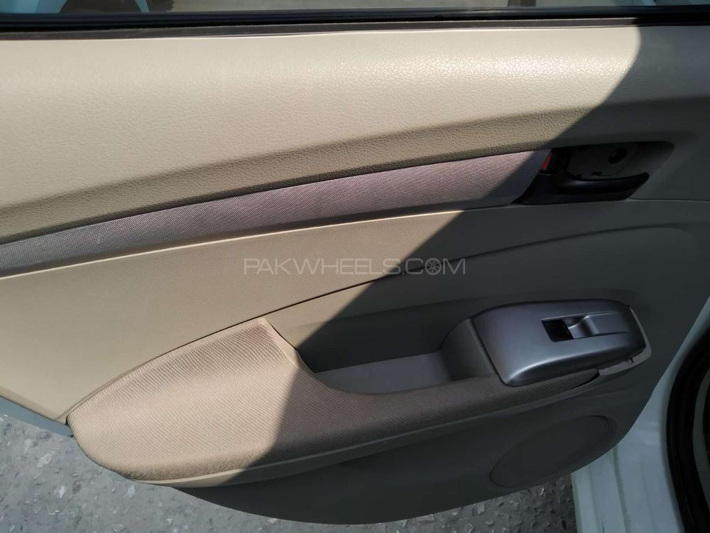 Honda City 2015 for Sale in Rawalpindi Honda City 2015 for Sale in Rawalpindi Image-9